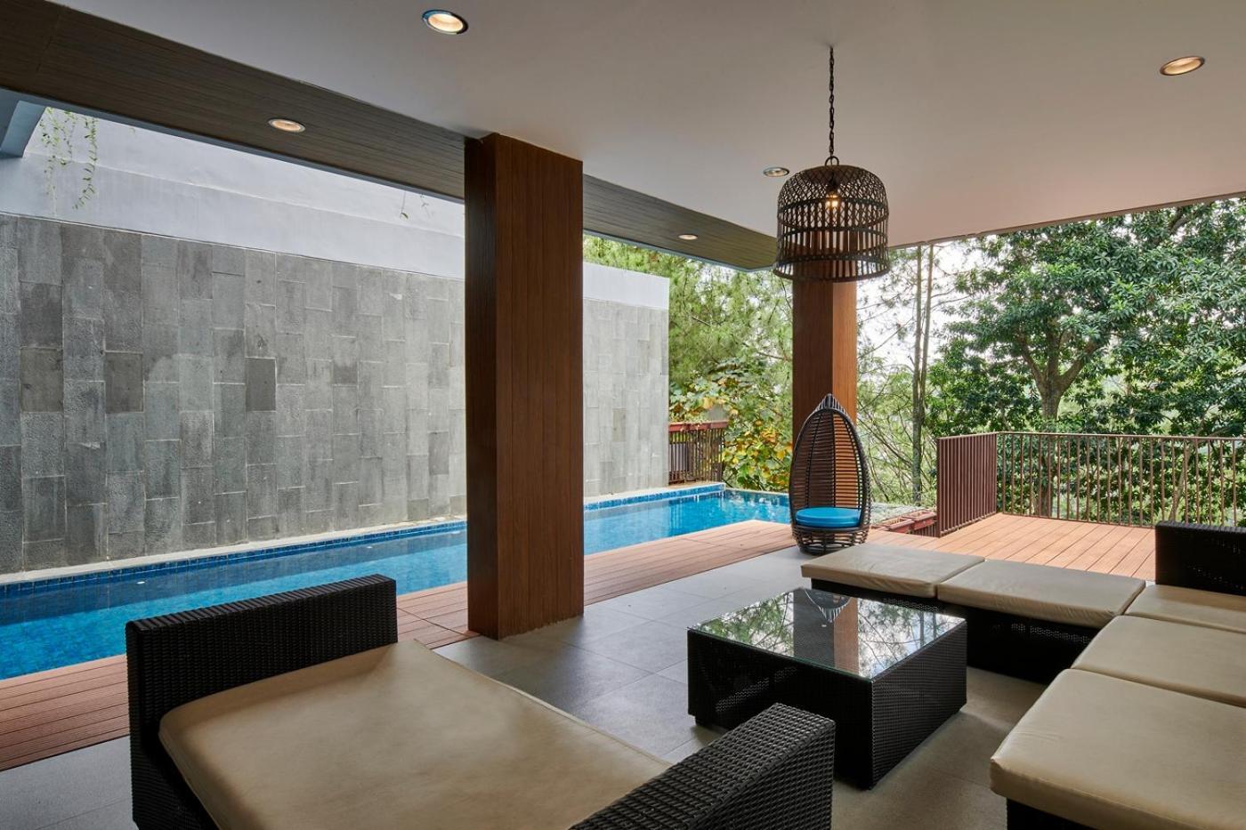 Asmaya Hill View Villa 7 Bedrooms With A Private Swimming Pool Bandung Exteriér fotografie