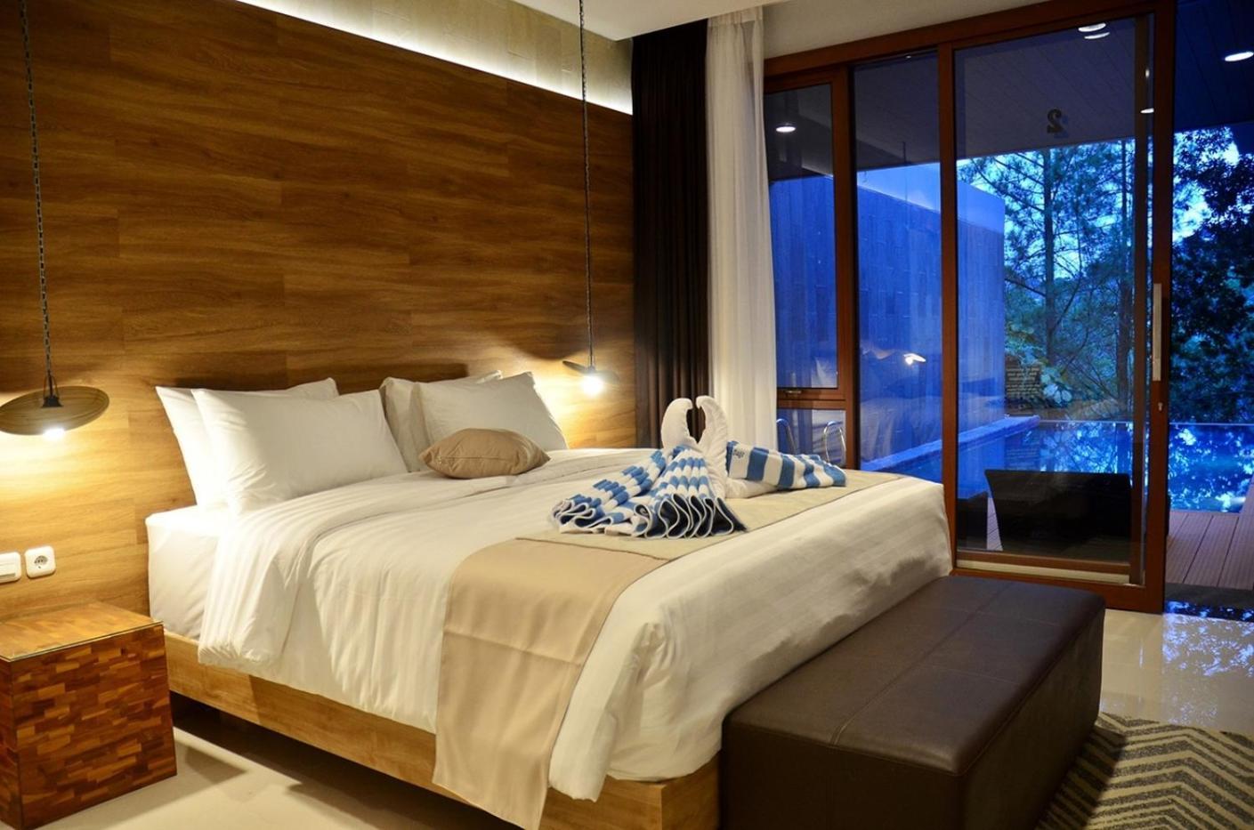 Asmaya Hill View Villa 7 Bedrooms With A Private Swimming Pool Bandung Exteriér fotografie