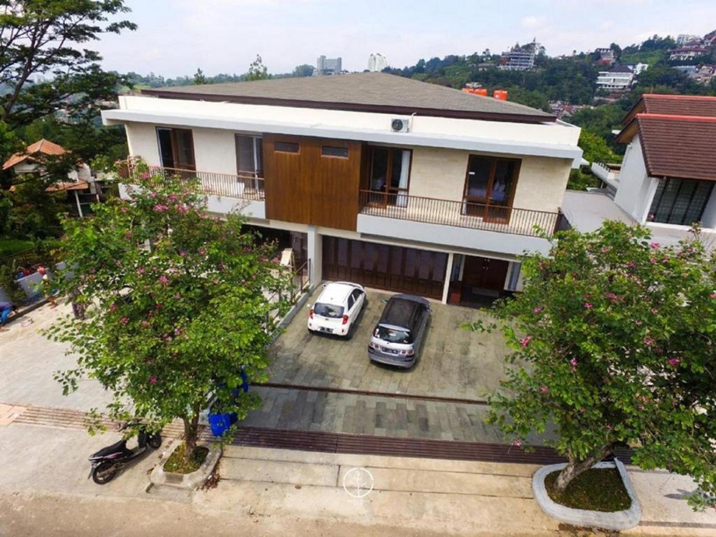 Asmaya Hill View Villa 7 Bedrooms With A Private Swimming Pool Bandung Exteriér fotografie